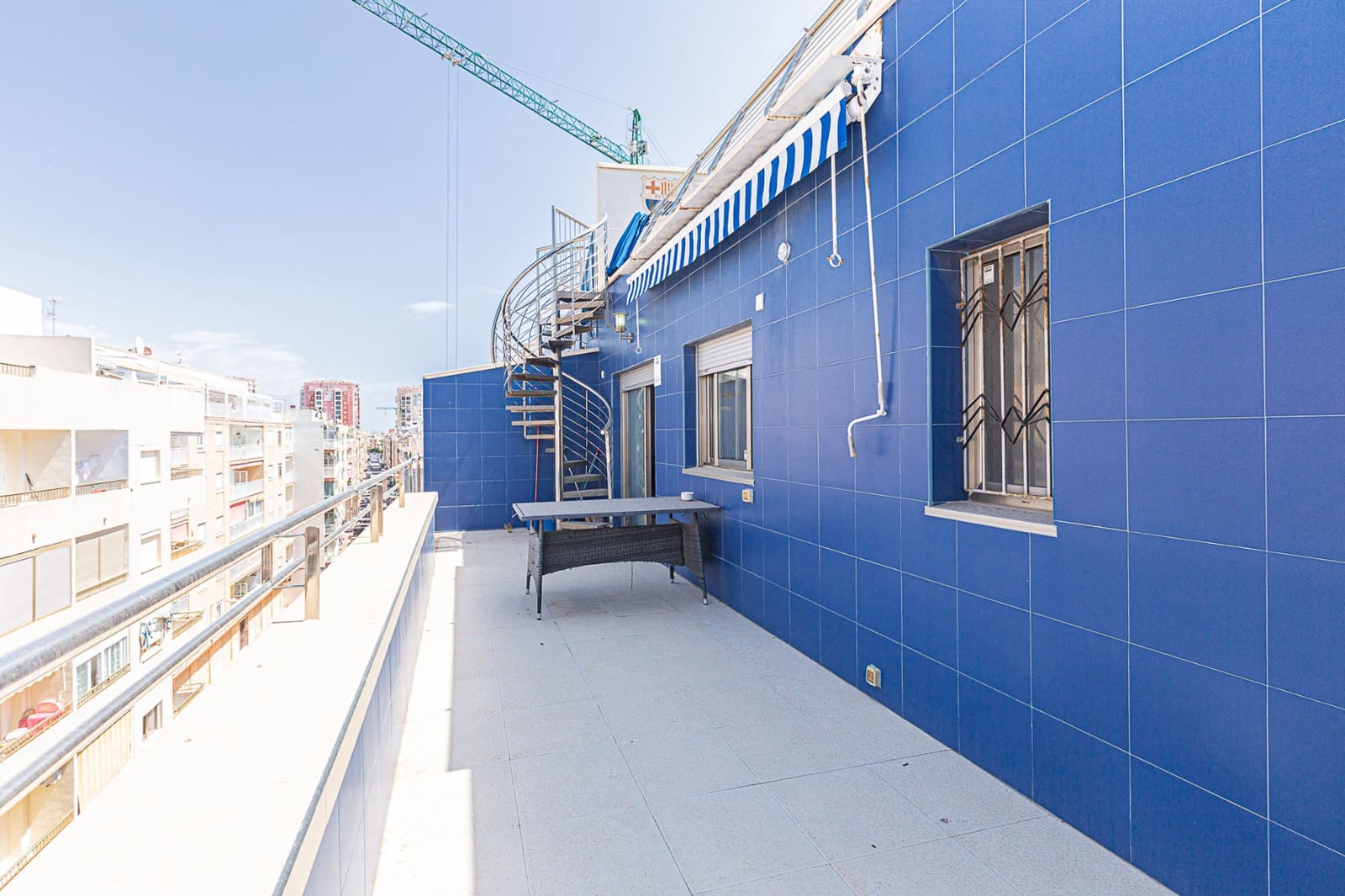 3 bedroom Penthouse for sale in Torrevieja with pool garage - € 259,900 (Ref: 9362871)