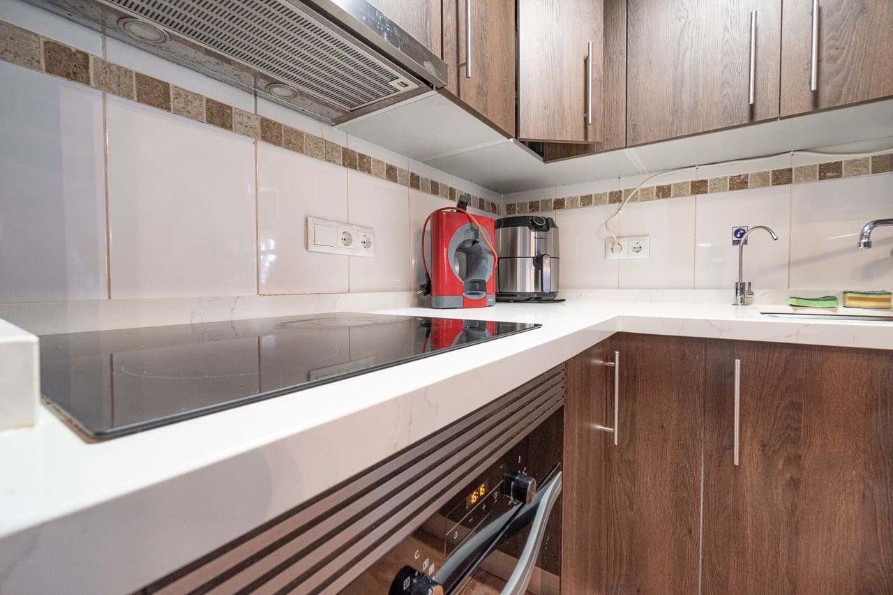 9 chambre Villa/Maison à vendre à Orihuela Costa avec piscine - 690 000 € (Ref: 9362873)