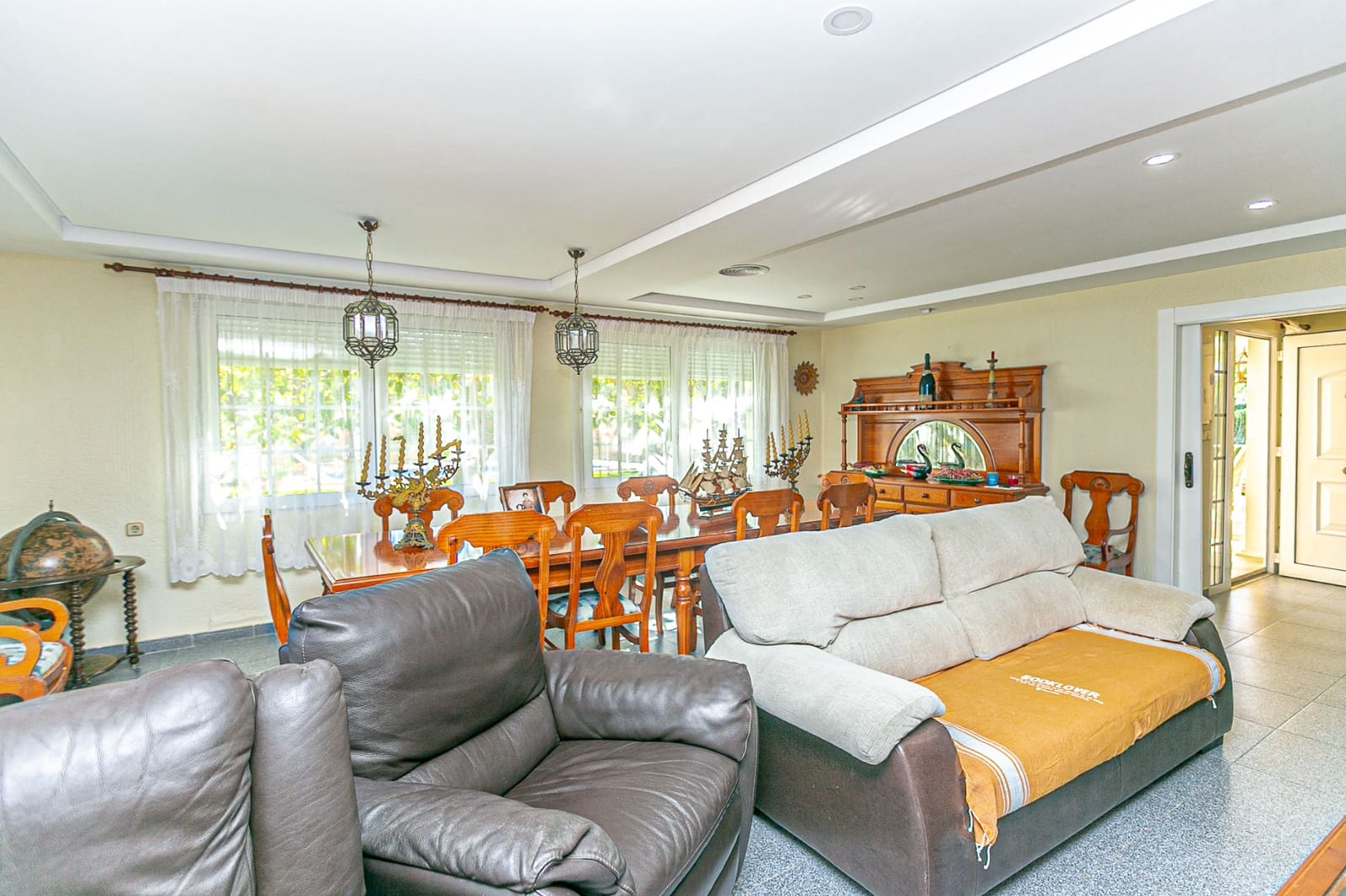 7 quarto Moradia para venda em Cabo Roig com piscina garagem - 1 490 000 € (Ref: 9363059)