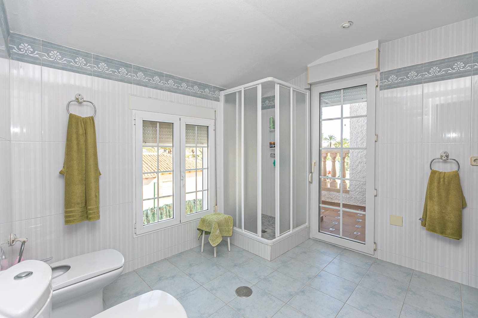 7 quarto Moradia para venda em Cabo Roig com piscina garagem - 1 490 000 € (Ref: 9363059)