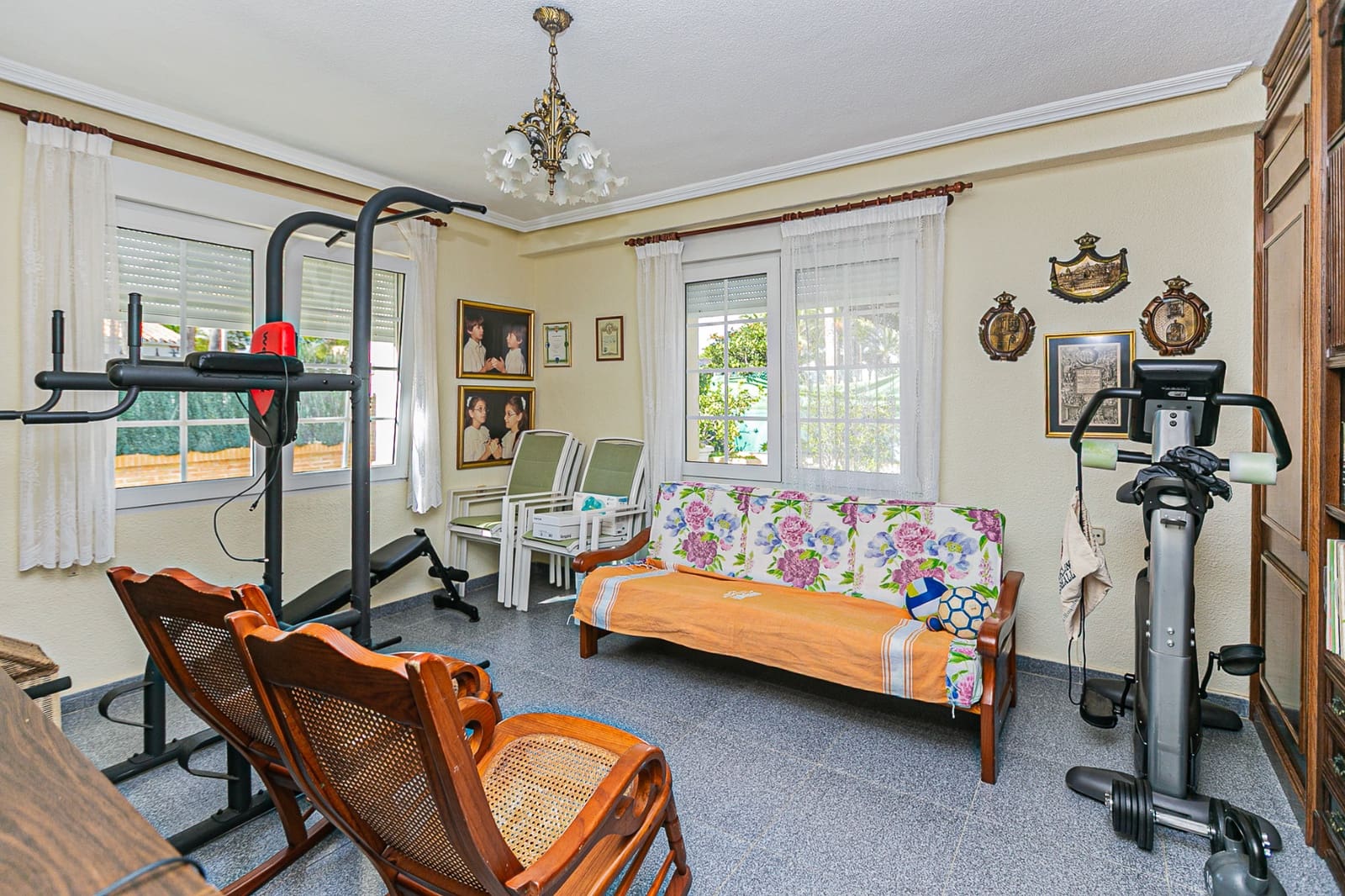 7 quarto Moradia para venda em Cabo Roig com piscina garagem - 1 490 000 € (Ref: 9363059)