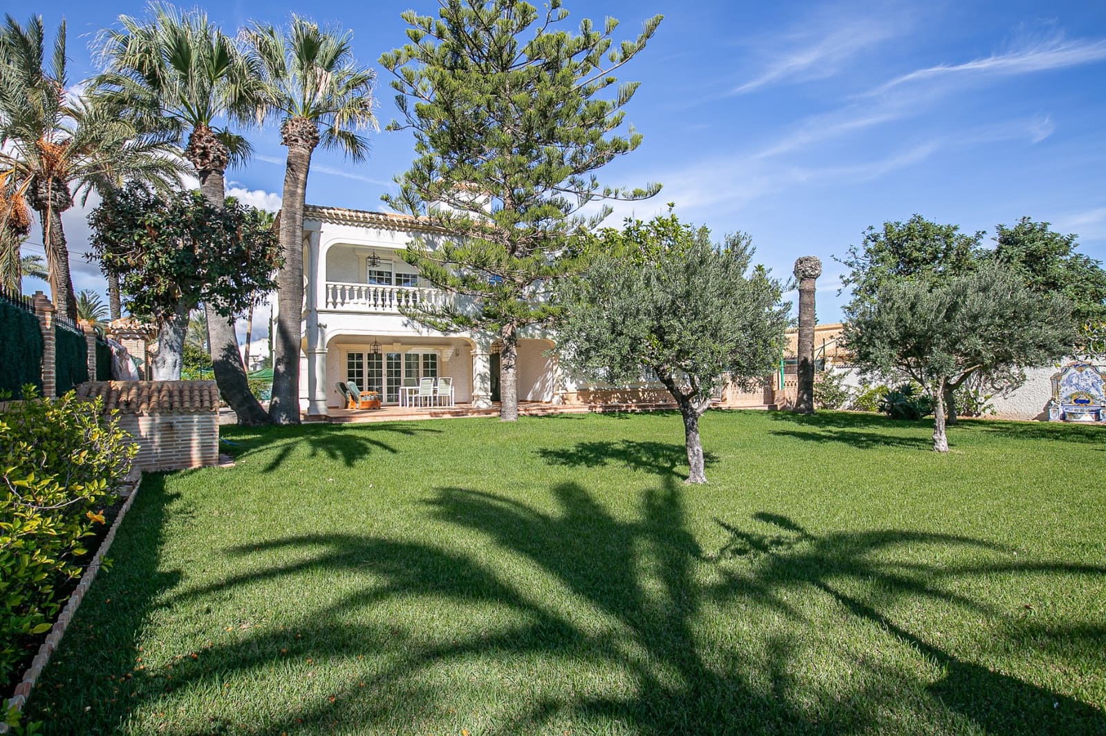 7 quarto Moradia para venda em Cabo Roig com piscina garagem - 1 490 000 € (Ref: 9363059)