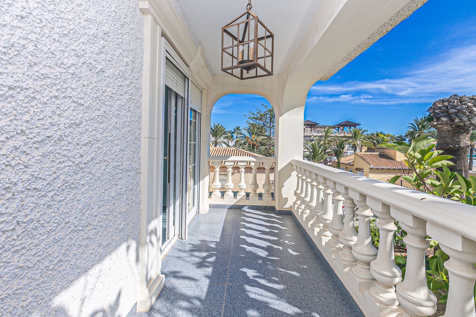 7 quarto Moradia para venda em Cabo Roig com piscina garagem - 1 490 000 € (Ref: 9363059)