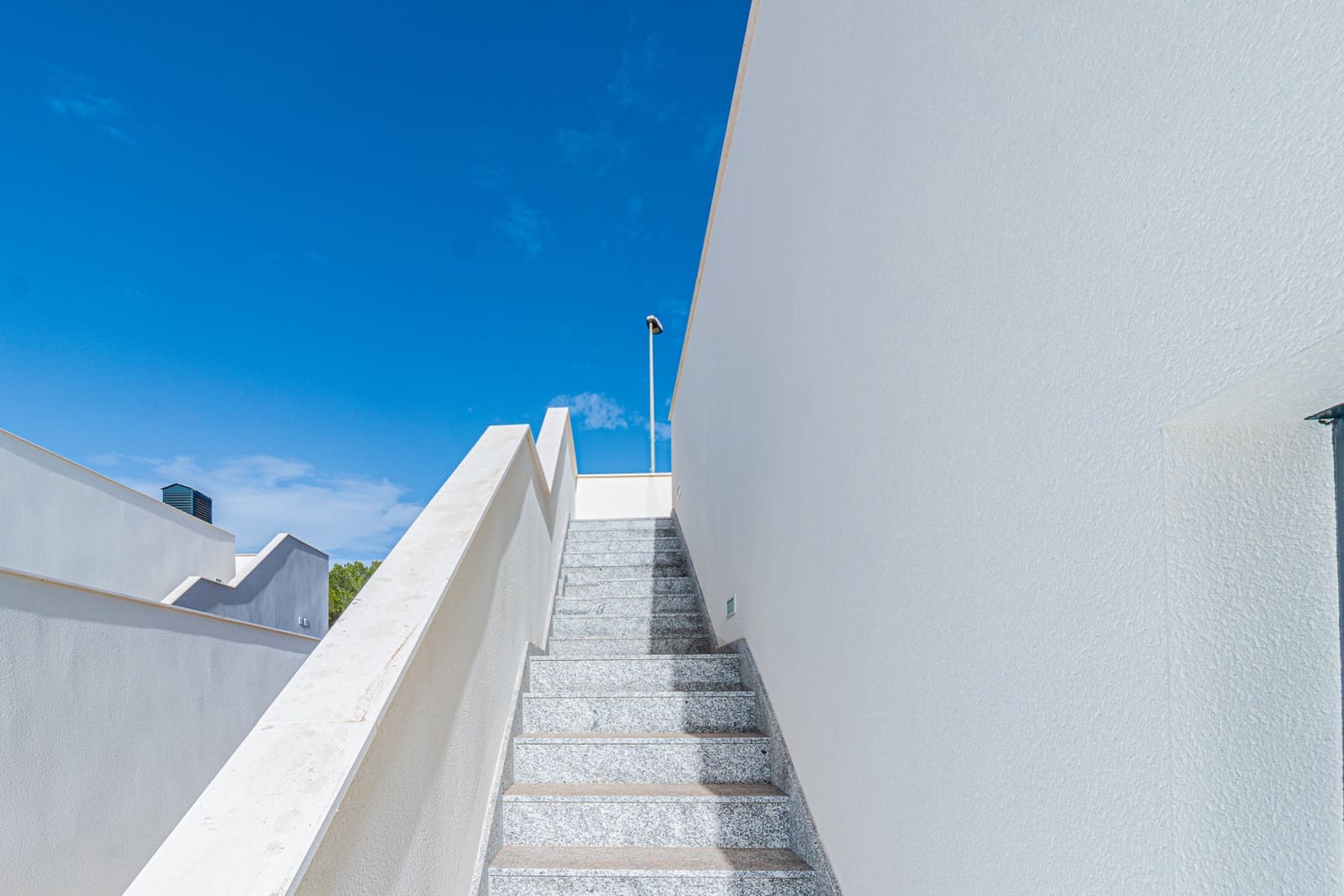 3 bedroom Villa for sale in Pinar de Campoverde with pool - € 422,500 (Ref: 9383603)