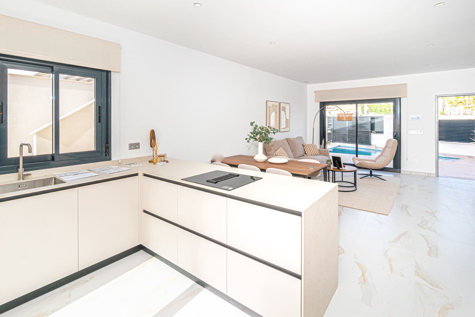 3 bedroom Villa for sale in Pinar de Campoverde with pool - € 422,500 (Ref: 9383603)