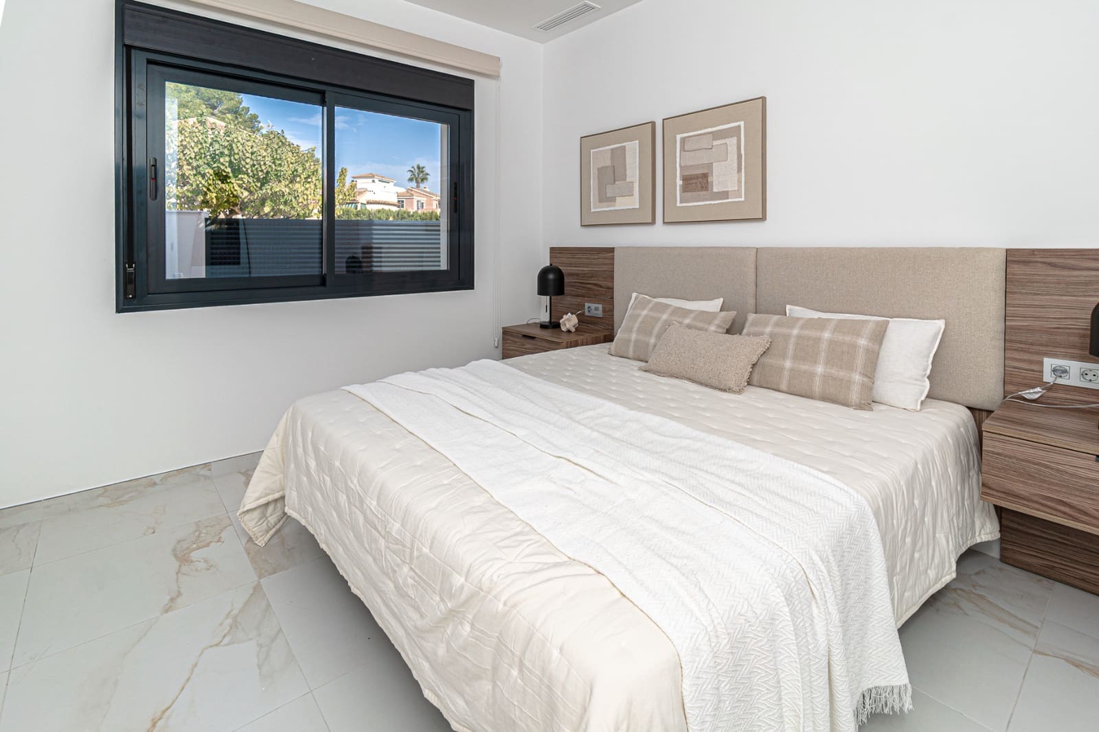 3 bedroom Villa for sale in Pinar de Campoverde with pool - € 422,500 (Ref: 9383603)