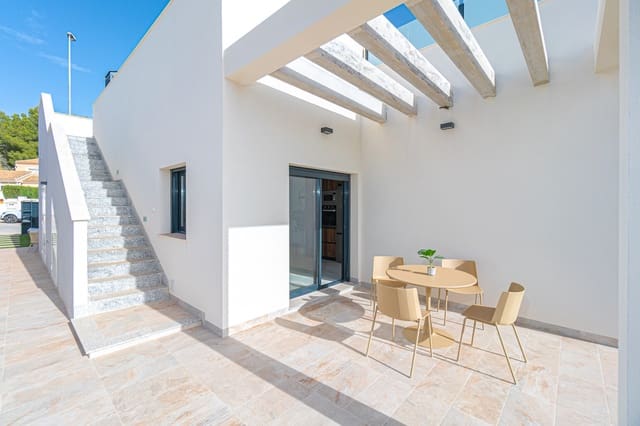 3 Zimmer Villa zu verkaufen in Pinar de Campoverde, Pilar de la Horadada mit Pool - 422.500 € (Ref: 9383603)