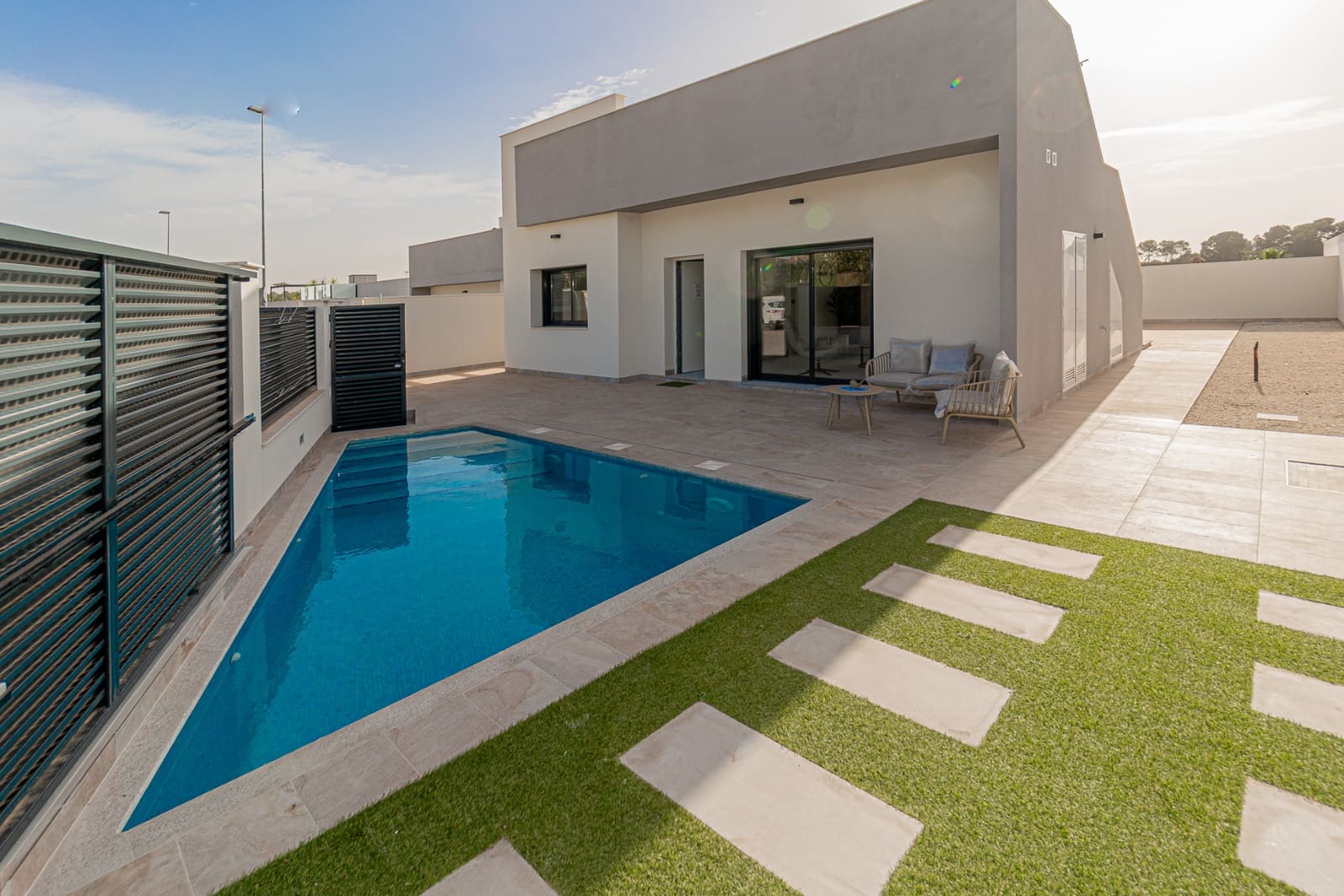 3 bedroom Villa for sale in Pinar de Campoverde with pool - € 422,500 (Ref: 9383603)