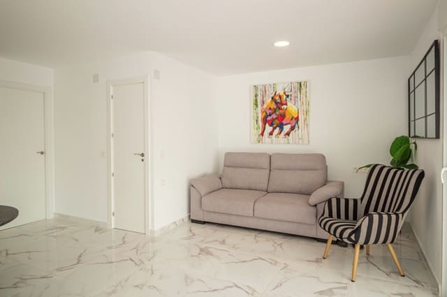 1 chambre Bungalow à vendre à El Chaparral - La Siesta - La Torreta, Torrevieja - 149 000 € (Ref: 9402680)