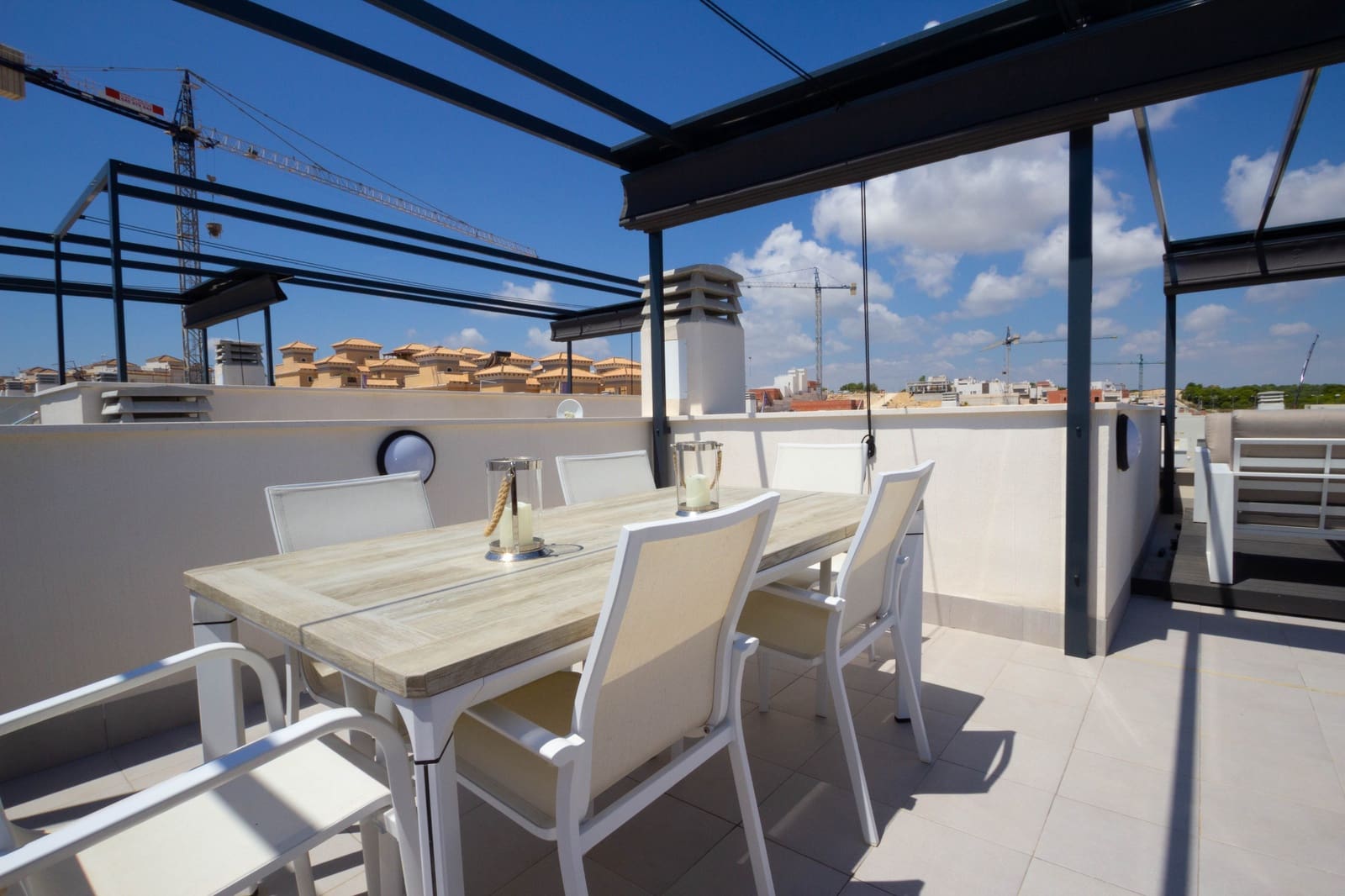 3 bedroom Villa for sale in Villamartin with pool - € 329,000 (Ref: 9403485)