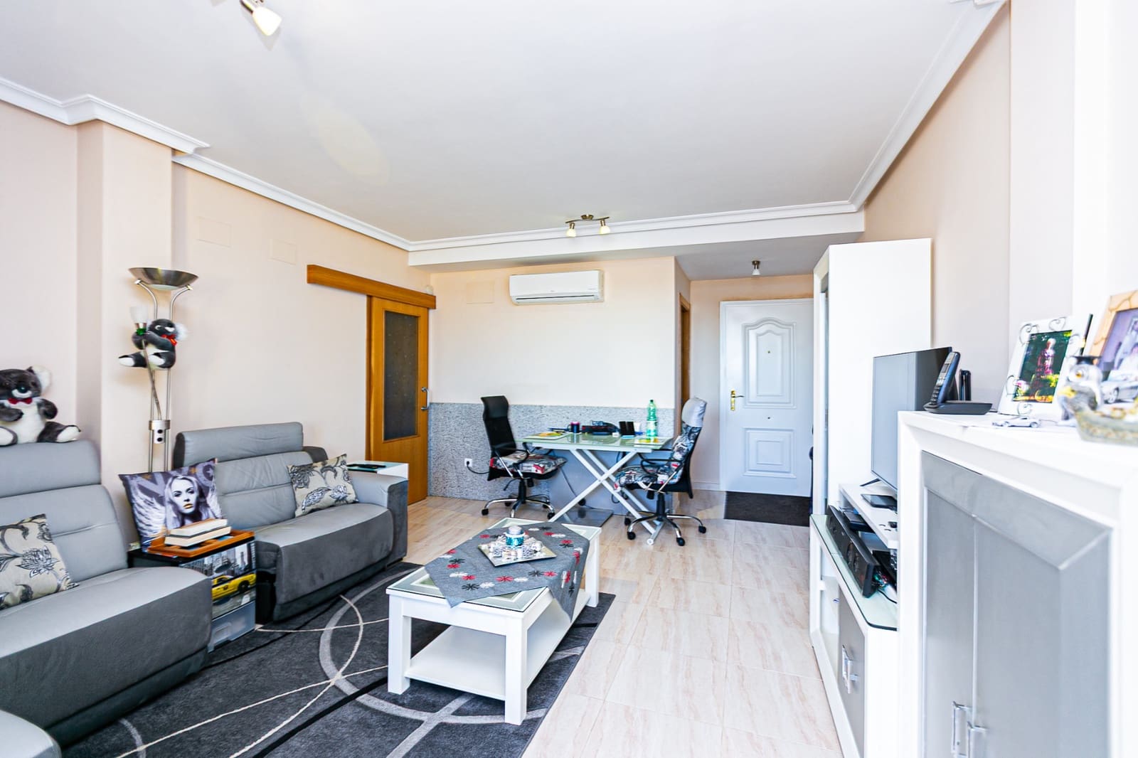 Apartamento de 2 habitaciones en Orihuela Costa en venta con piscina - 174.900 € (Ref: 9409845)