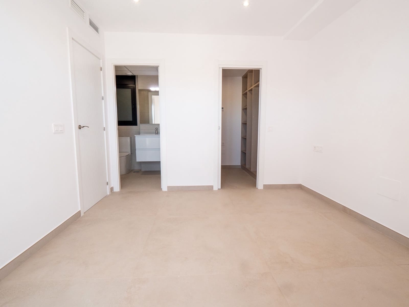 5 soveværelse Villa til salg i La Manga del Mar Menor med swimmingpool - € 1.350.000 (Ref: 9410165)