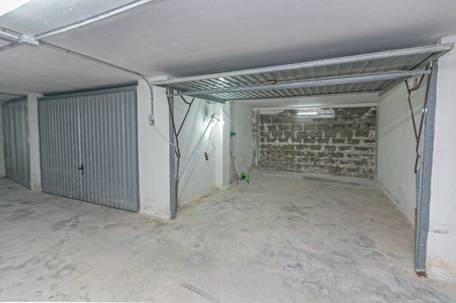 Garasje til salgs i Playa Flamenca, Orihuela - € 15 000 (Ref: 9411510)