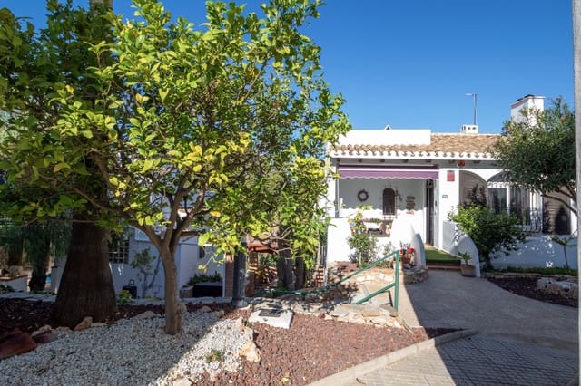 2 soveværelse Semi-Rækkehus til salg i Villamartin, Orihuela med swimmingpool - € 299.000 (Ref: 9413002)