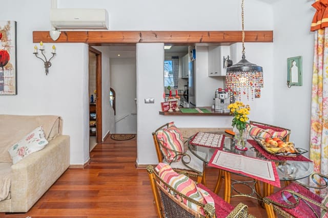 2 sypialnia Dom blizniak na sprzedaż w Villamartin, Orihuela z basenem - 289 000 € (Ref: 9413002)