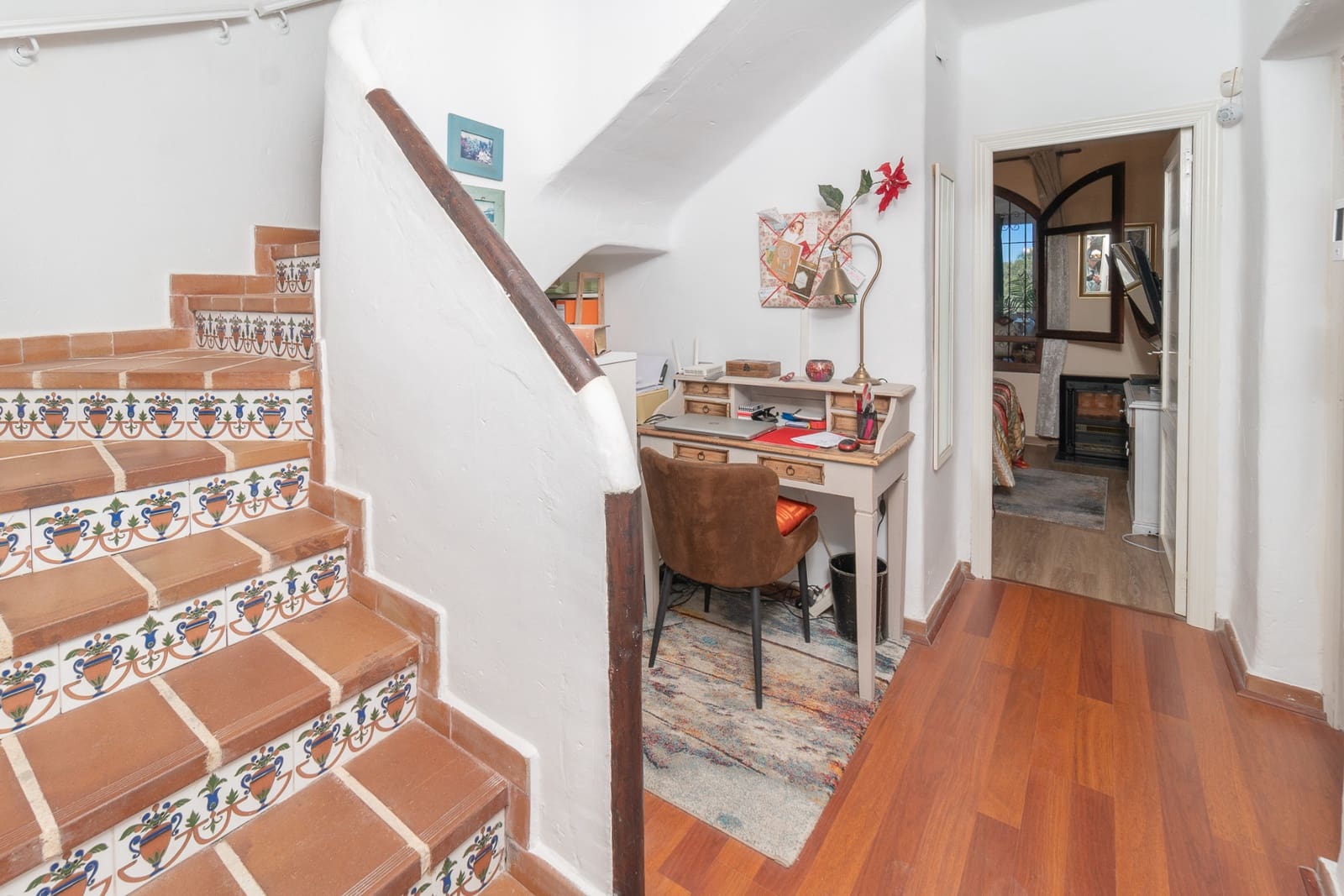 2 bedroom Semi-detached Villa for sale in Villamartin with pool - € 289,000 (Ref: 9413002)