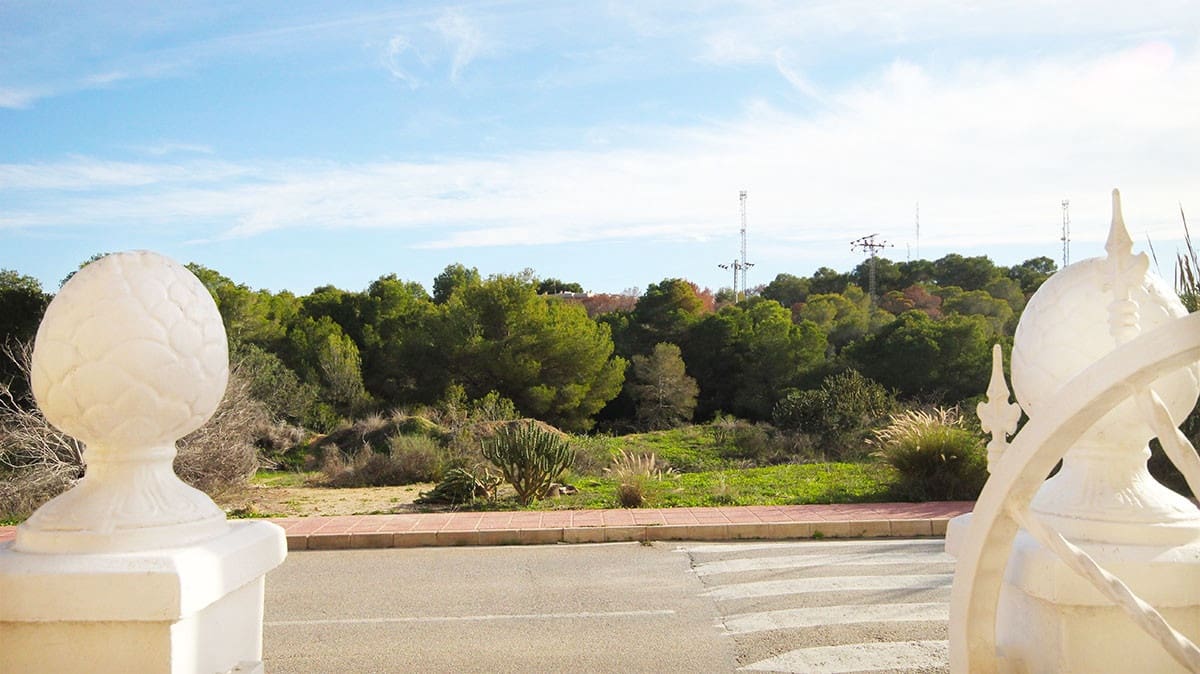 3 soverom Hus til salgs i Villamartin med svømmebasseng - € 164 950 (Ref: 9414548)