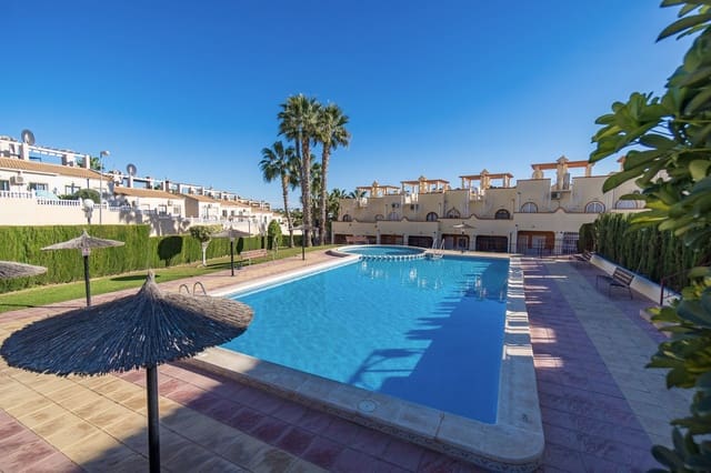 3 soverom Hus til salgs i Villamartin, Orihuela med svømmebasseng - € 164 950 (Ref: 9414548)