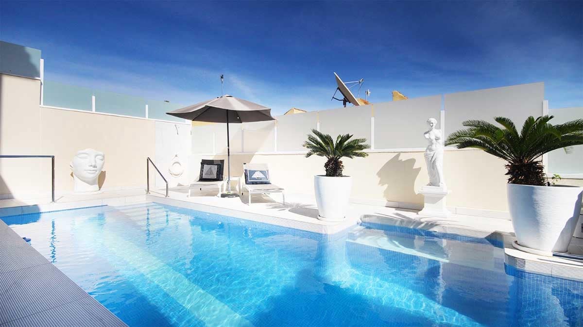 3 bedroom Villa for sale in Villamartin with pool - € 489,000 (Ref: 9417643)