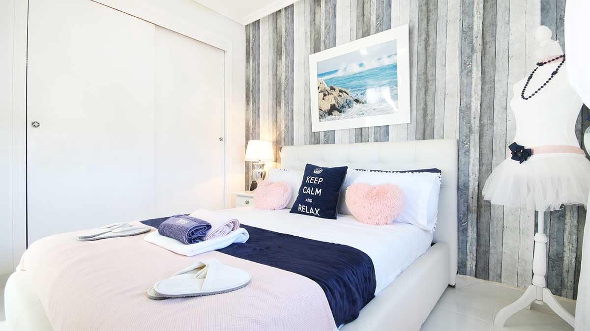 3 bedroom Villa for sale in Villamartin with pool - € 489,000 (Ref: 9417643)