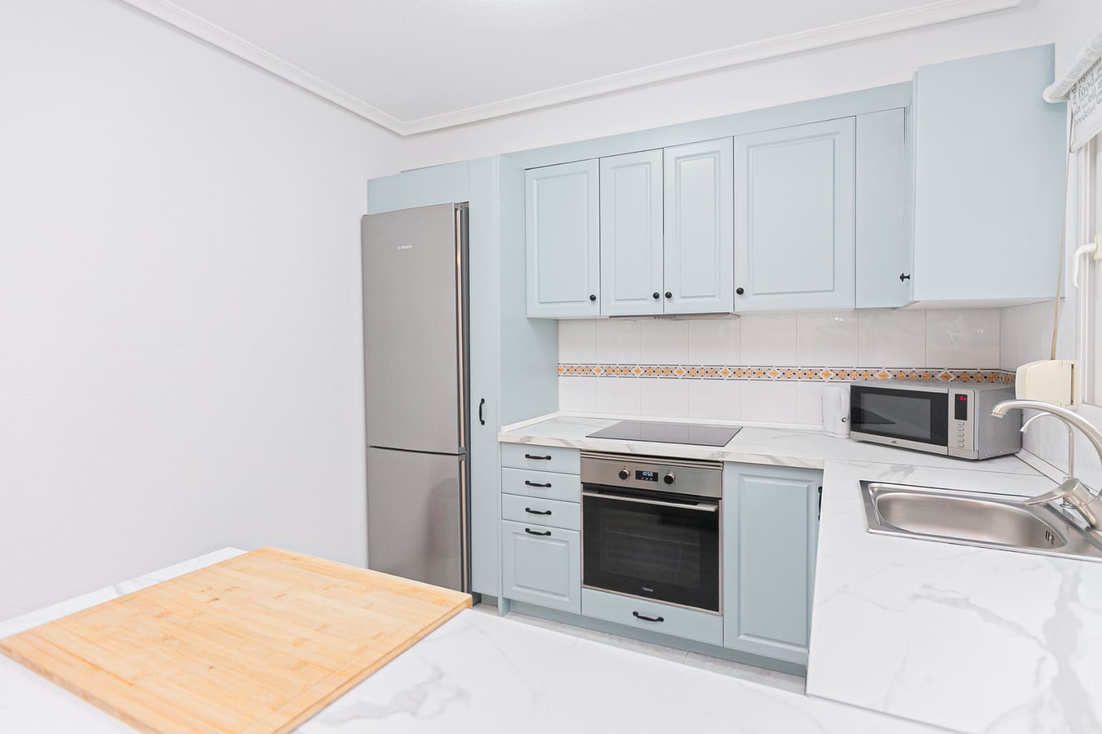 Apartamento de 2 habitaciones en Playa Flamenca en venta con piscina - 199.000 € (Ref: 9426429)