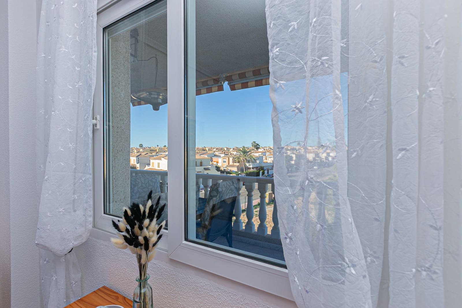 Apartamento de 2 habitaciones en Playa Flamenca en venta con piscina - 199.000 € (Ref: 9426429)