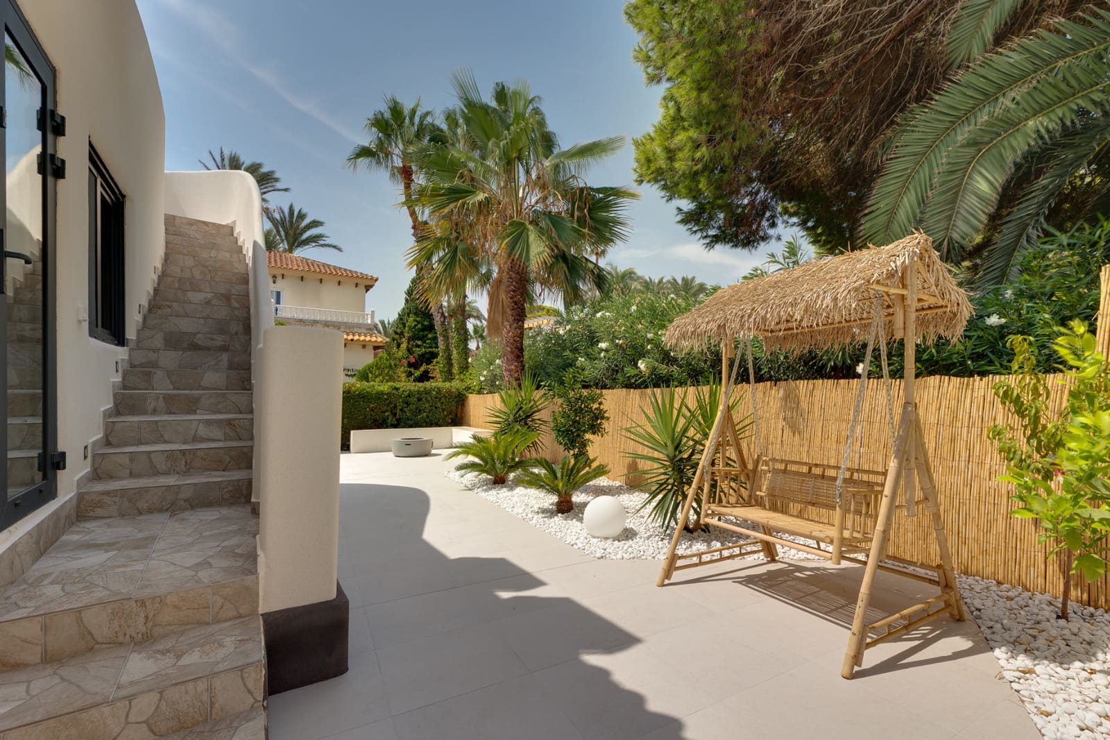 3 chambre Villa/Maison à vendre à La Zenia avec piscine - 1 350 000 € (Ref: 9428204)