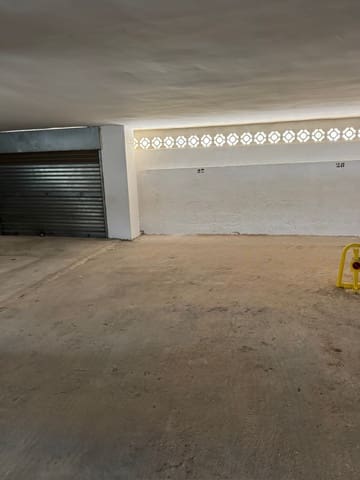 Garasje til salgs i Punta Prima, Torrevieja - € 15 000 (Ref: 9428205)