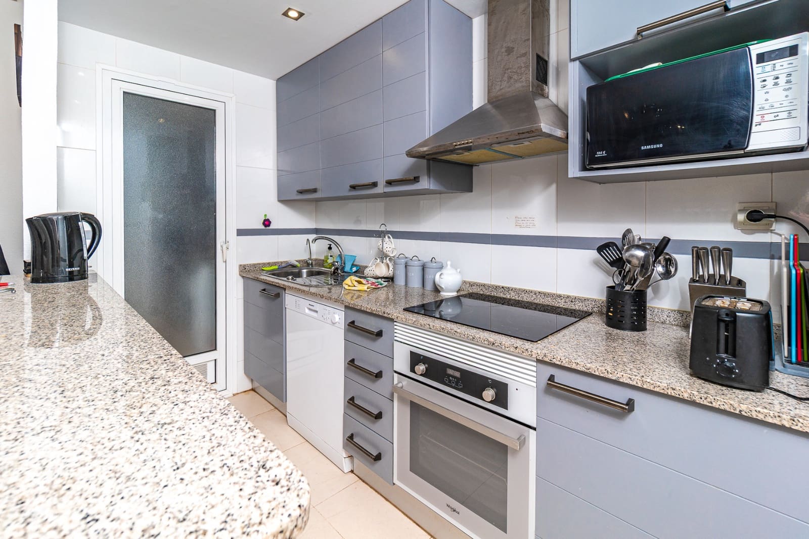 2 bedroom Apartment for sale in Playa Flamenca with pool - € 219,000 (Ref: 9432462)