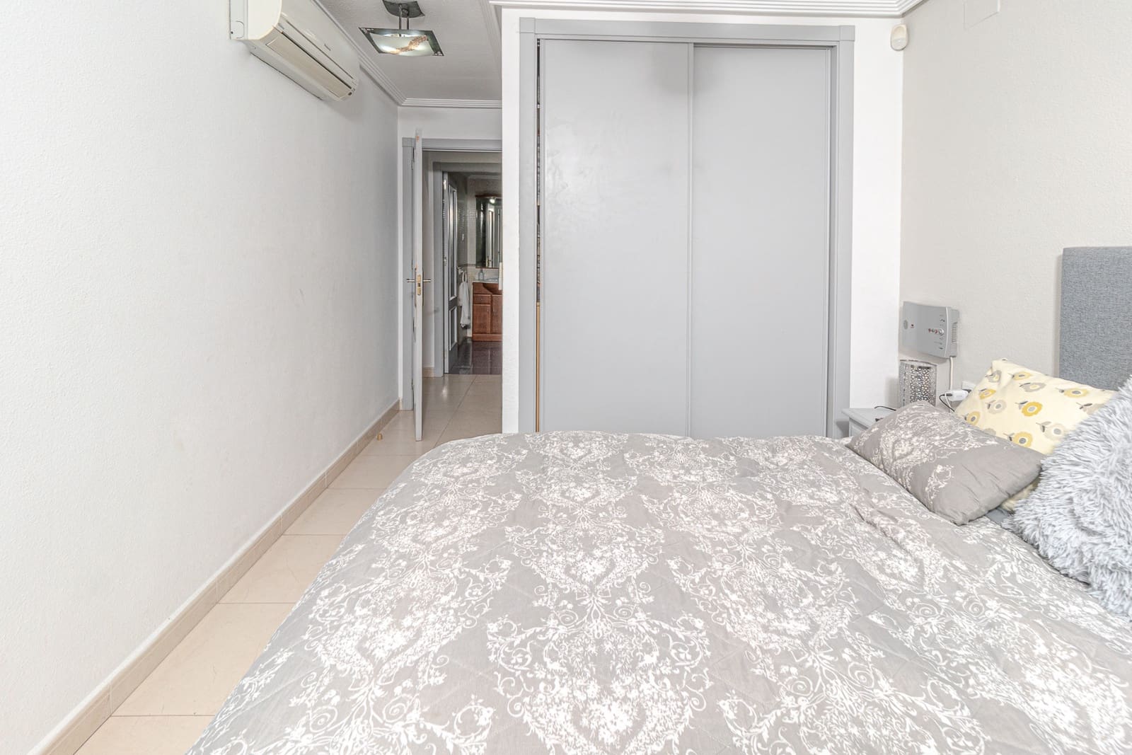 2 bedroom Apartment for sale in Playa Flamenca with pool - € 219,000 (Ref: 9432462)