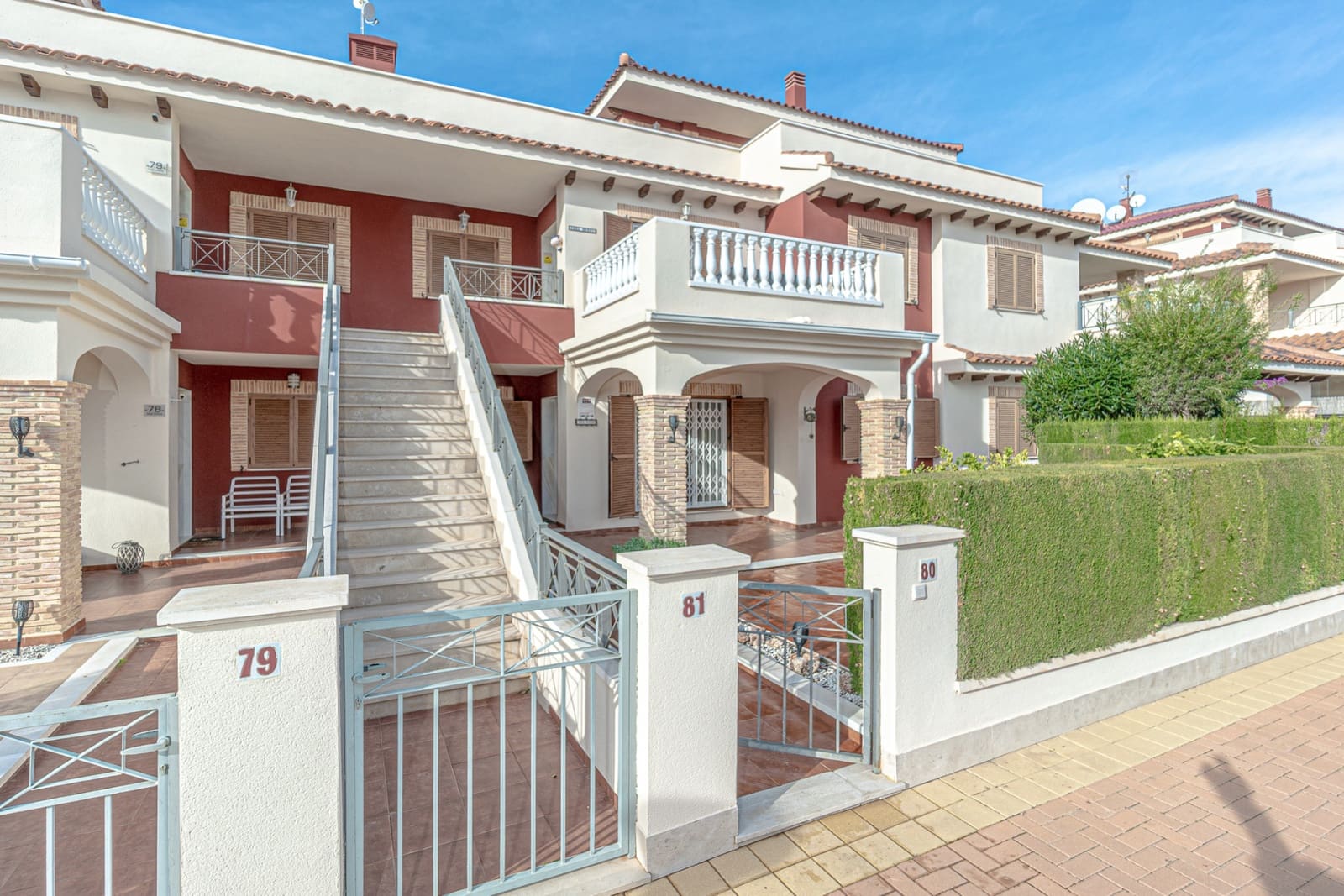 2 bedroom Apartment for sale in Playa Flamenca with pool - € 219,000 (Ref: 9432462)