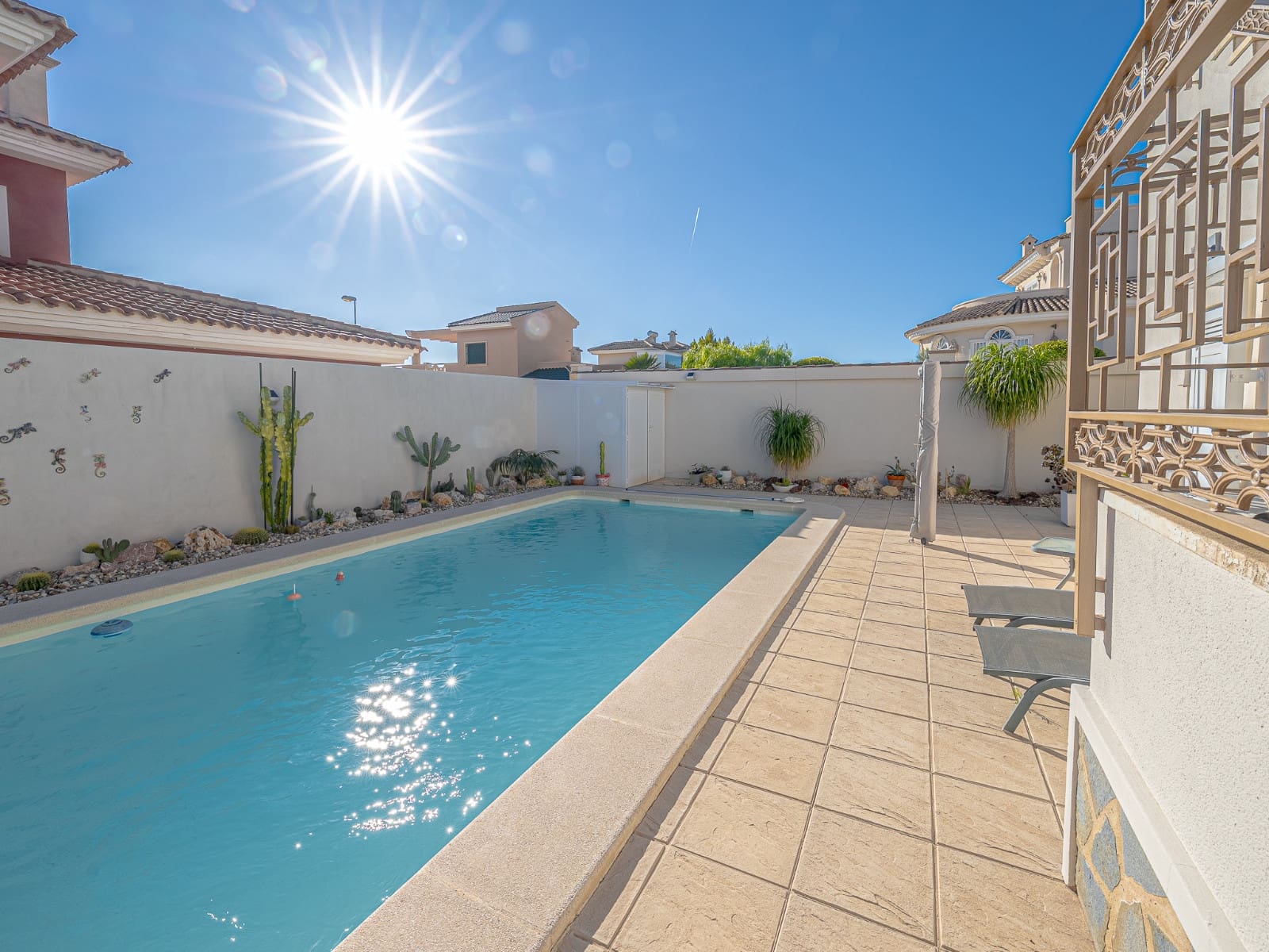 3 bedroom Villa for sale in Ciudad Quesada with pool - € 799,000 (Ref: 9438071)