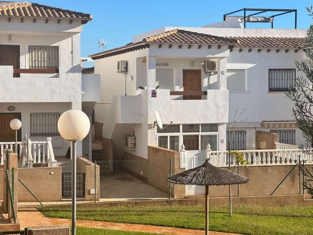 Apartamento de 2 habitaciones en Punta Prima, Orihuela en venta con piscina - 159.000 € (Ref: 9438732)