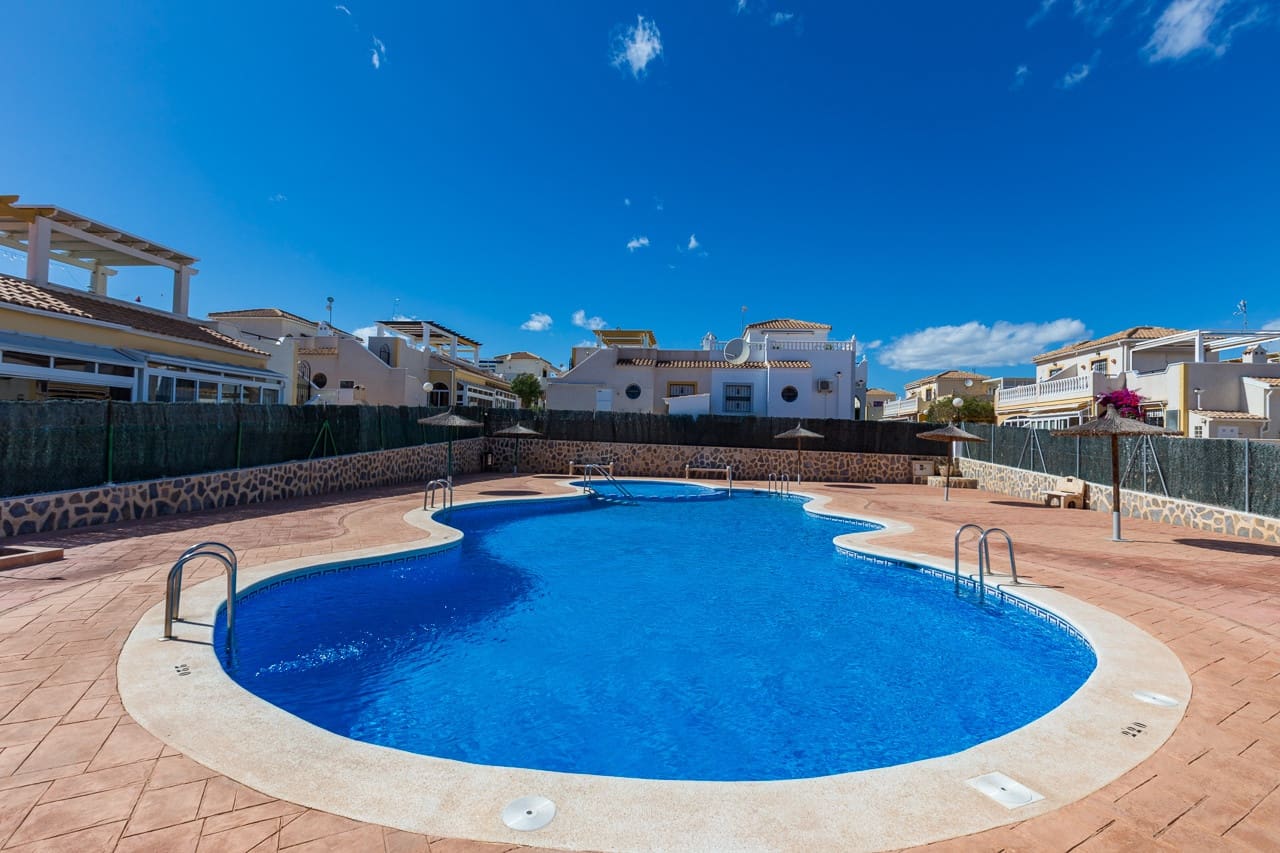 3 bedroom Terraced Villa for sale in Los Altos with pool - € 210,000 (Ref: 9444791)
