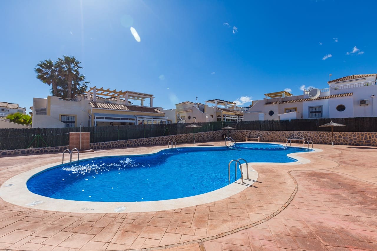 3 bedroom Terraced Villa for sale in Los Altos with pool - € 210,000 (Ref: 9444791)