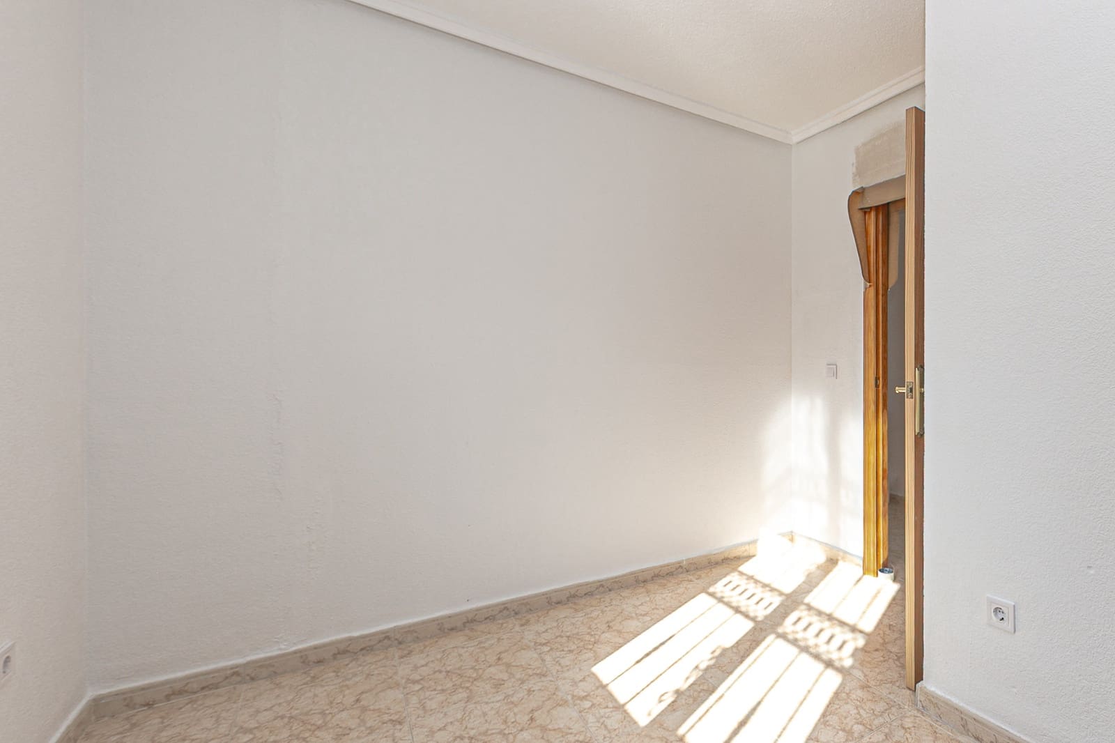 3 bedroom Terraced Villa for sale in Los Altos with pool - € 210,000 (Ref: 9444791)