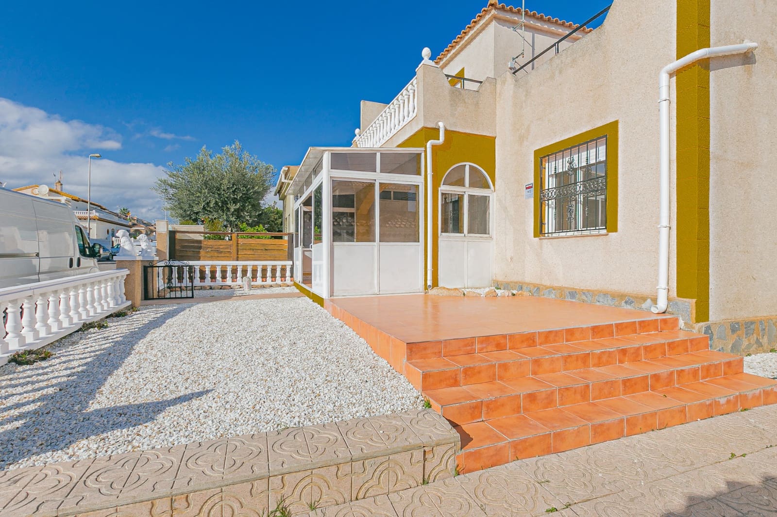 3 bedroom Terraced Villa for sale in Los Altos with pool - € 210,000 (Ref: 9444791)