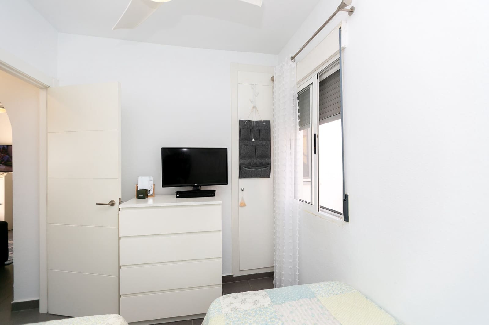 2 soveværelse Bungalow til salg i La Zenia med swimmingpool - € 165.000 (Ref: 9449996)