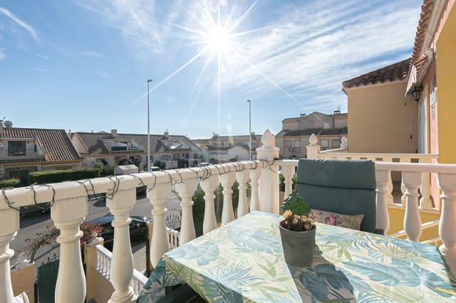 2 soveværelse Bungalow til salg i La Zenia, Orihuela med swimmingpool - € 165.000 (Ref: 9449996)