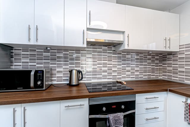 2 soveværelse Bungalow til salg i La Zenia, Orihuela med swimmingpool - € 165.000 (Ref: 9449996)