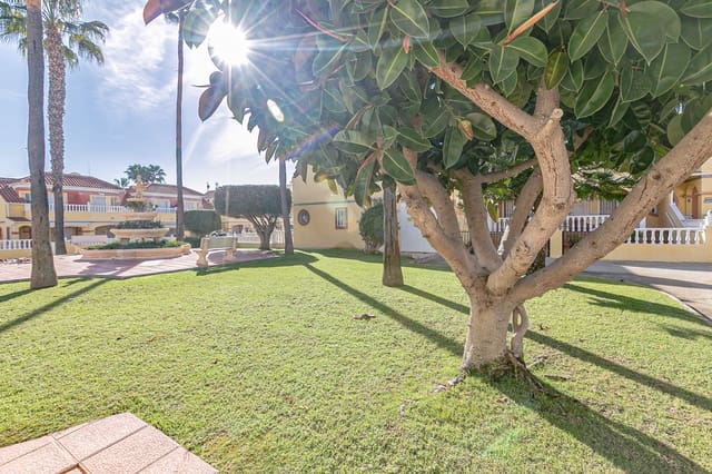 2 soveværelse Bungalow til salg i La Zenia, Orihuela med swimmingpool - € 165.000 (Ref: 9449996)