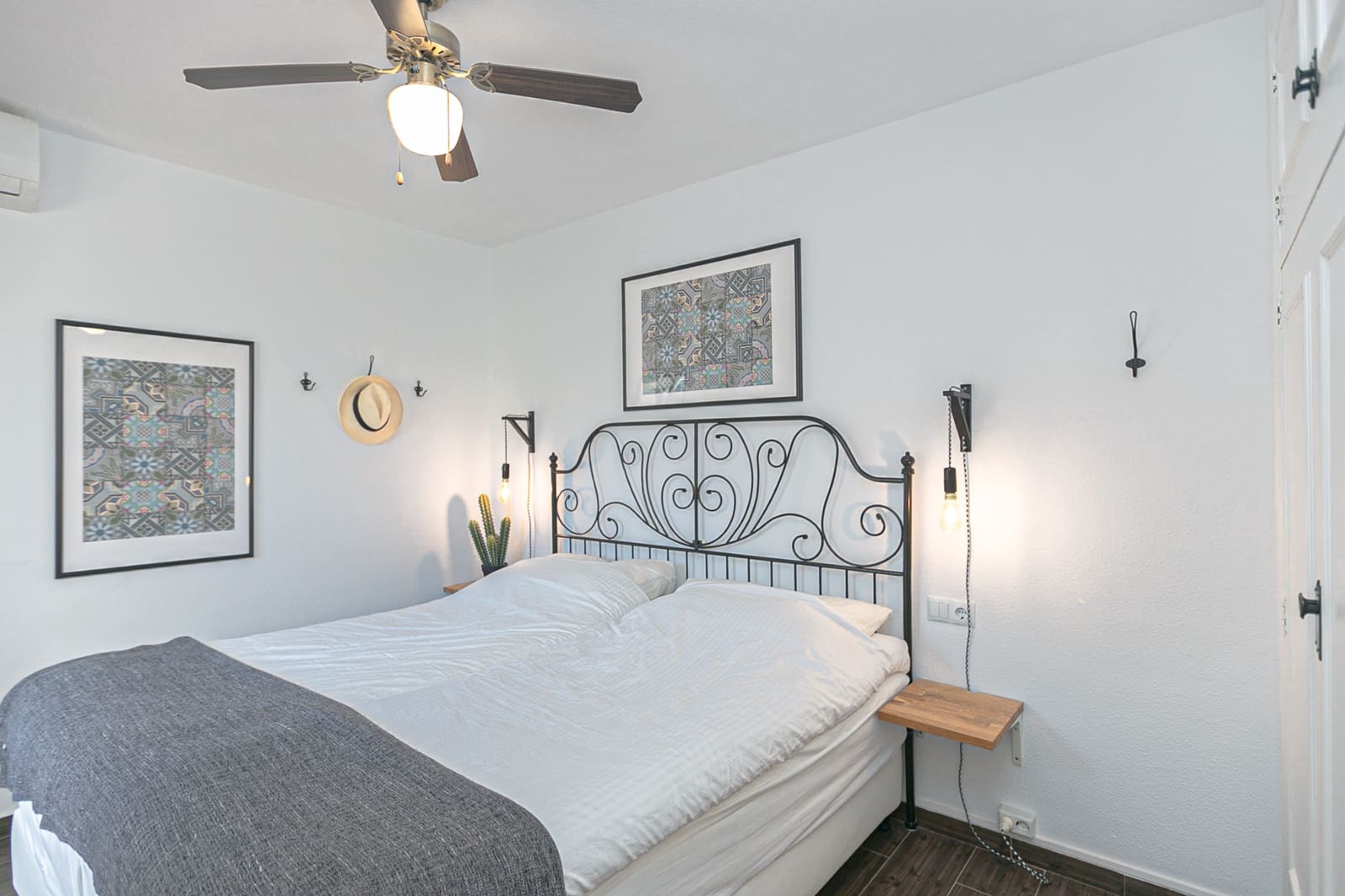 2 quarto Casa em Banda para venda em Torrevieja com piscina - 180 000 € (Ref: 9457871)