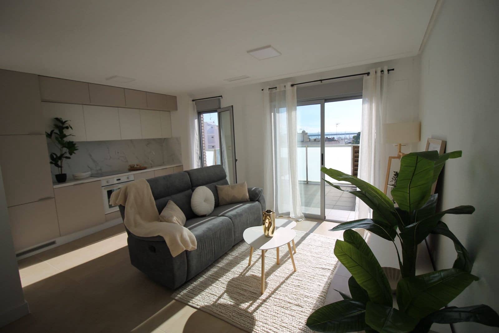 3 slaapkamer Appartement te koop in Torrevieja - € 155.000 (Ref: 9467650)