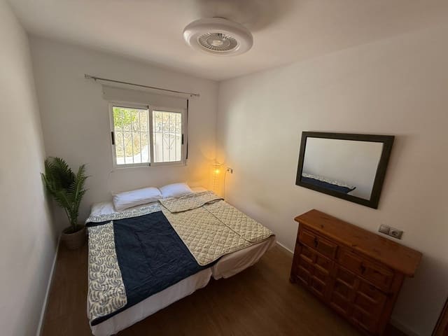 3 bedroom Townhouse for sale in Villamartin, Orihuela with pool - € 249,000 (Ref: 9490091)