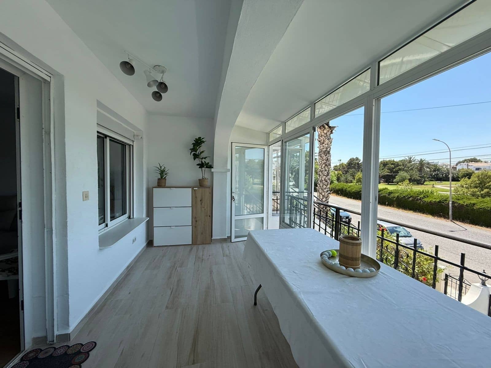 3 bedroom Townhouse for sale in Villamartin with pool - € 249,000 (Ref: 9490091)