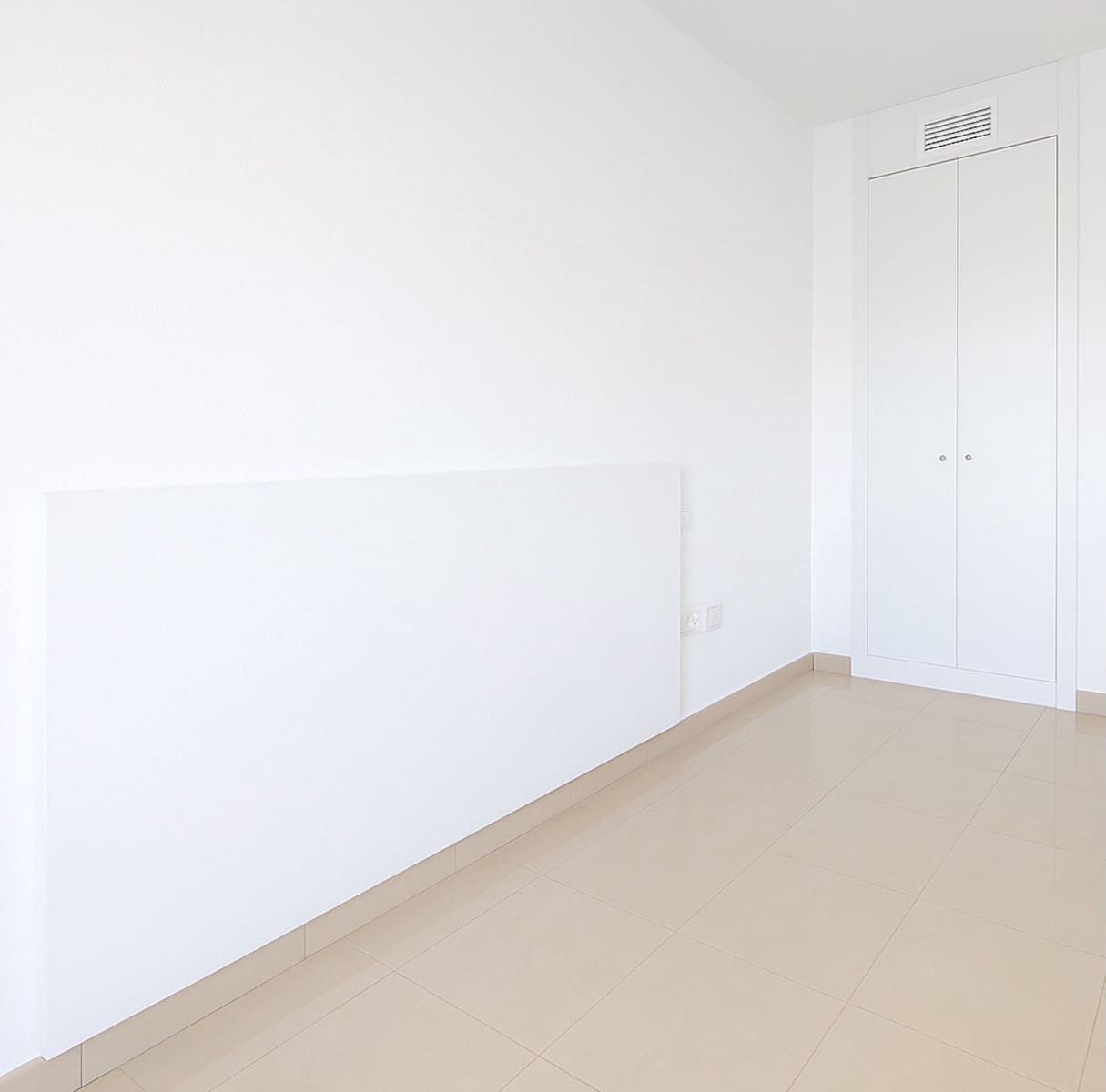 2 bedroom Apartment for sale in Playa Flamenca with pool garage - € 249,000 (Ref: 9516562)