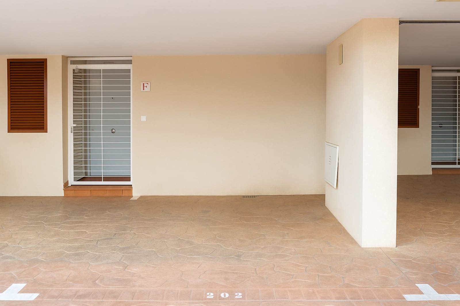 2 bedroom Apartment for sale in Playa Flamenca with pool garage - € 249,000 (Ref: 9516562)