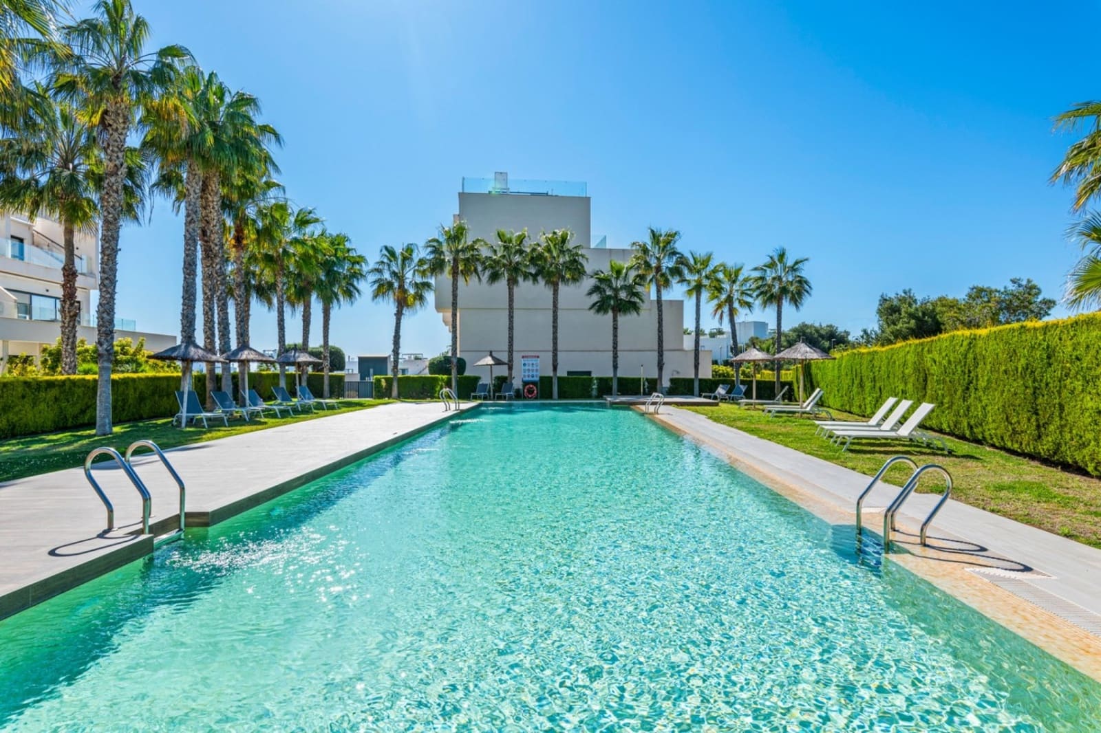 2 bedroom Apartment for sale in Las Colinas Golf with pool - € 359,000 (Ref: 9523039)