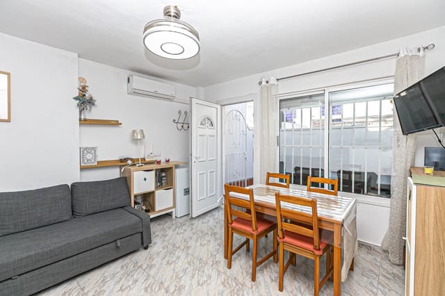 2 soveværelse Bungalow til salg i El Chaparral - La Siesta - La Torreta, Torrevieja med swimmingpool - € 145.000 (Ref: 9539079)