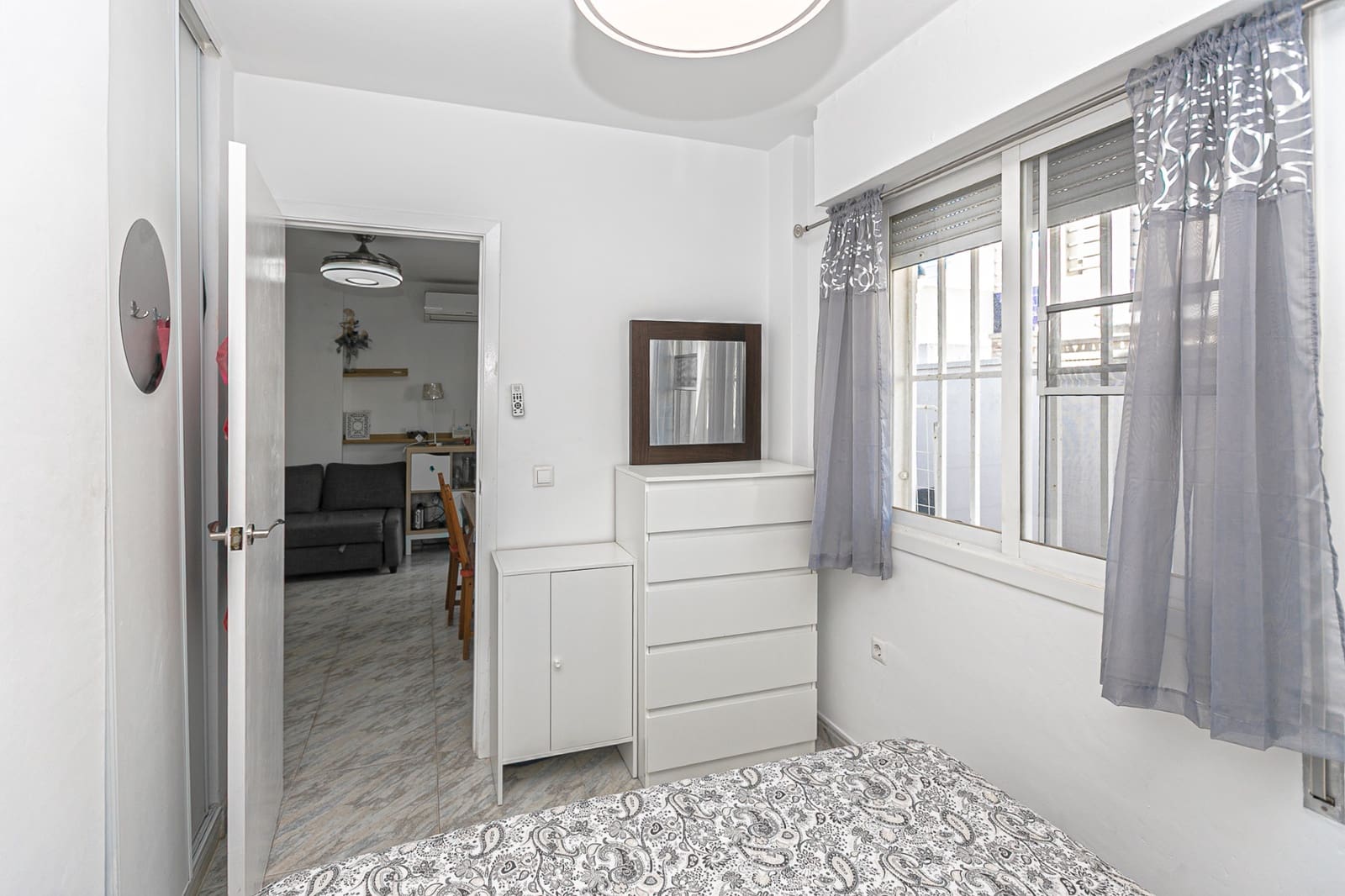 2 soveværelse Bungalow til salg i Torrevieja med swimmingpool - € 145.000 (Ref: 9539079)